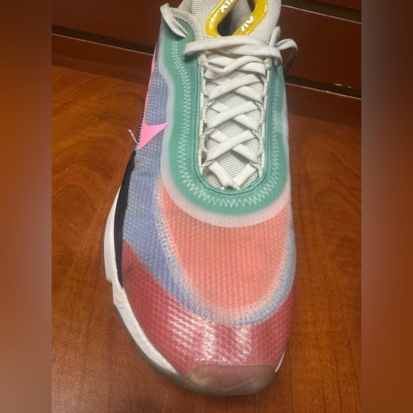 Nike Multicolor Sneakers with Pink and Green Accents - Picture 12 of 16
